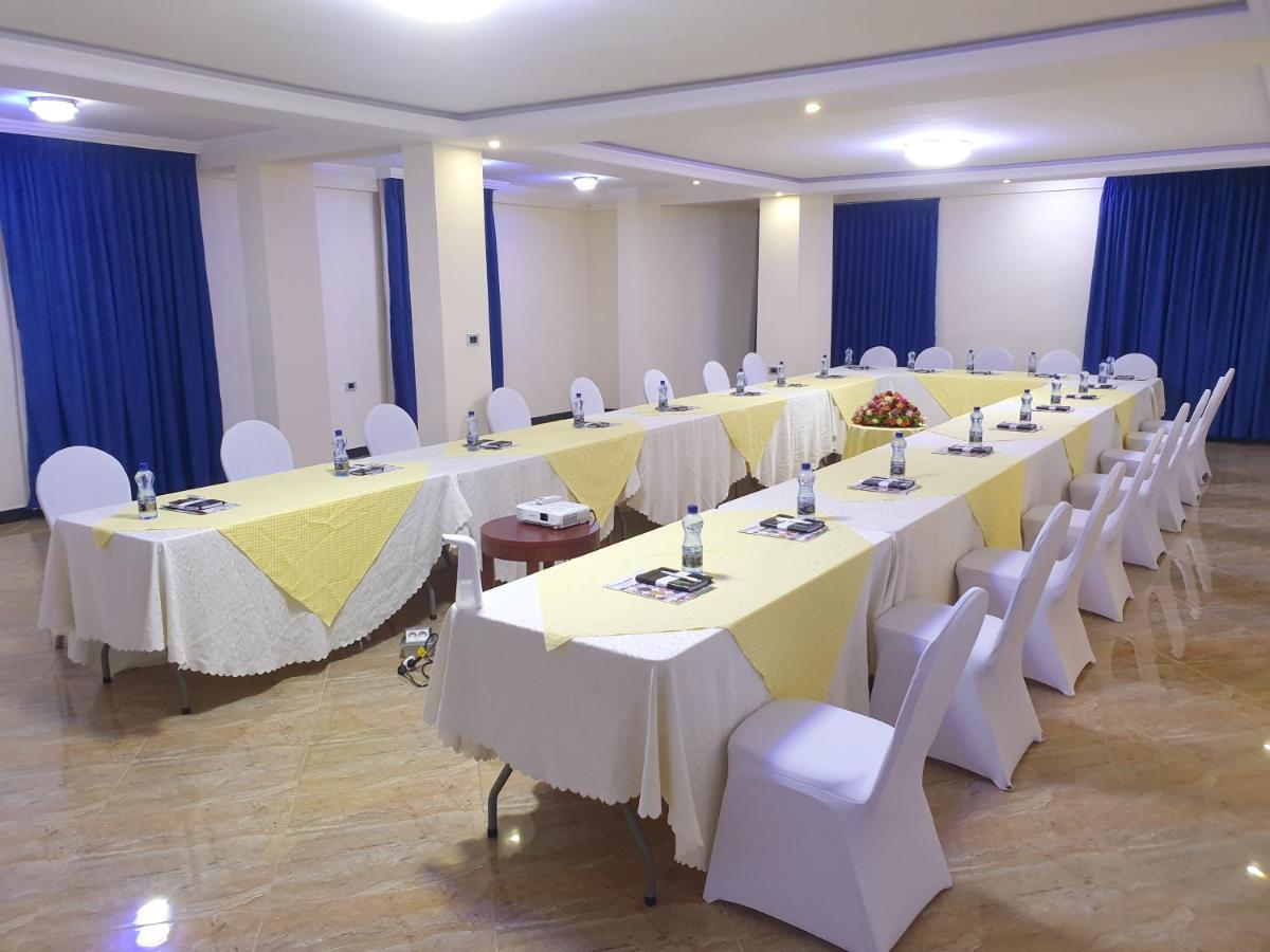 Moonlight Hotel Addis Abeba Exterior foto