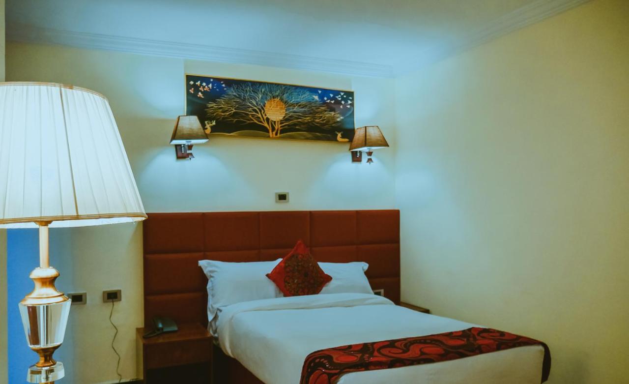 Moonlight Hotel Addis Abeba Exterior foto