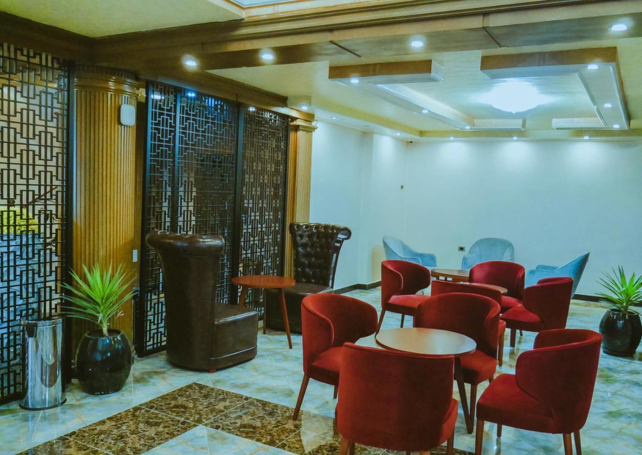 Moonlight Hotel Addis Abeba Exterior foto