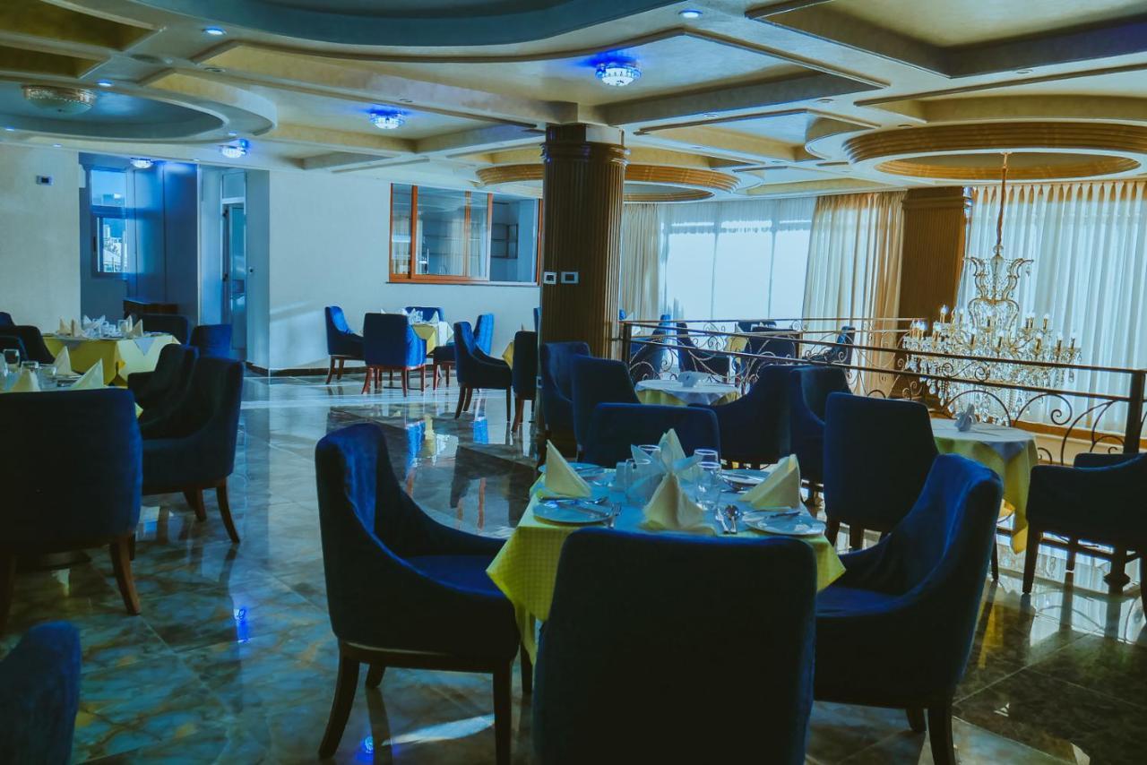 Moonlight Hotel Addis Abeba Exterior foto